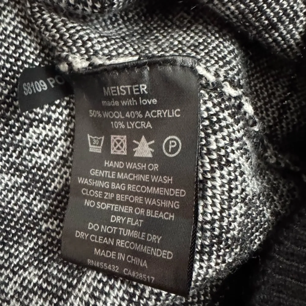 Meister Nordic Fair Isle Snowflake Wool Blend Quarter Zip Sweater Ski Base Layer Black Size L - Image 5