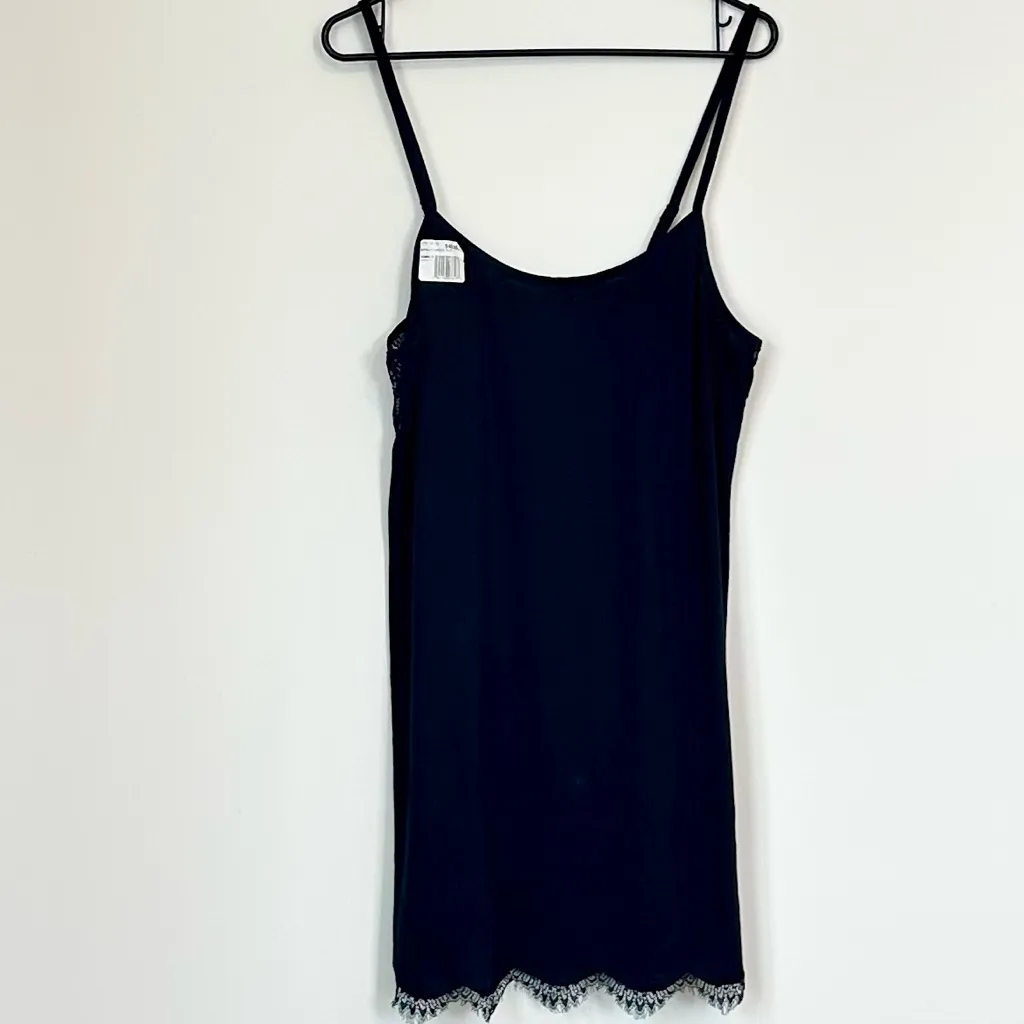 Adore Me NWT  Ellenor Black Lace Slip - Size: Large - Image 2