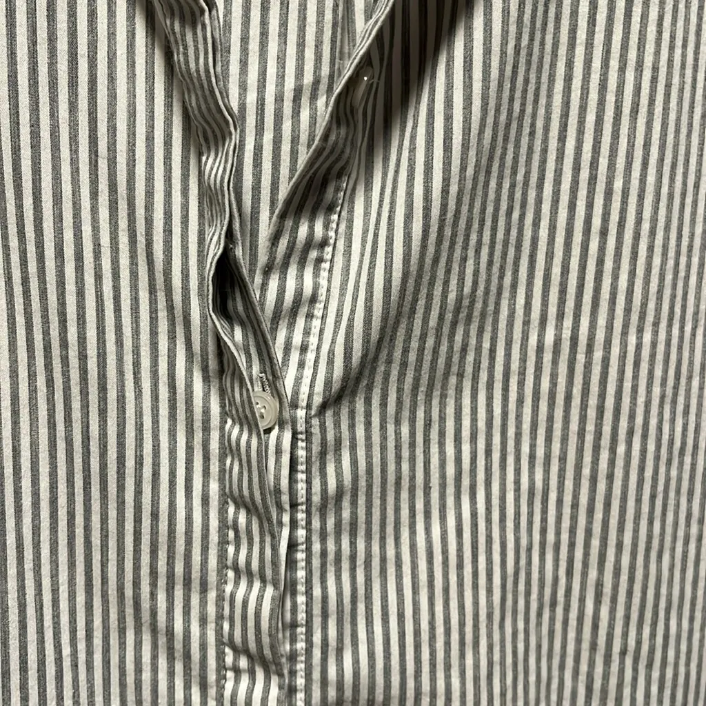 LAFAYETTE 148 Blue and White Stripe Sleeveless Blouse, Embroidered Hem, Size L Size L - Image 6