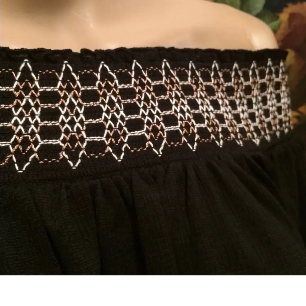 Womens A.P.T. 9 Off Shoulder top Semi Loose Top Black Size Small 3/4 Sleeve NEW - Image 4