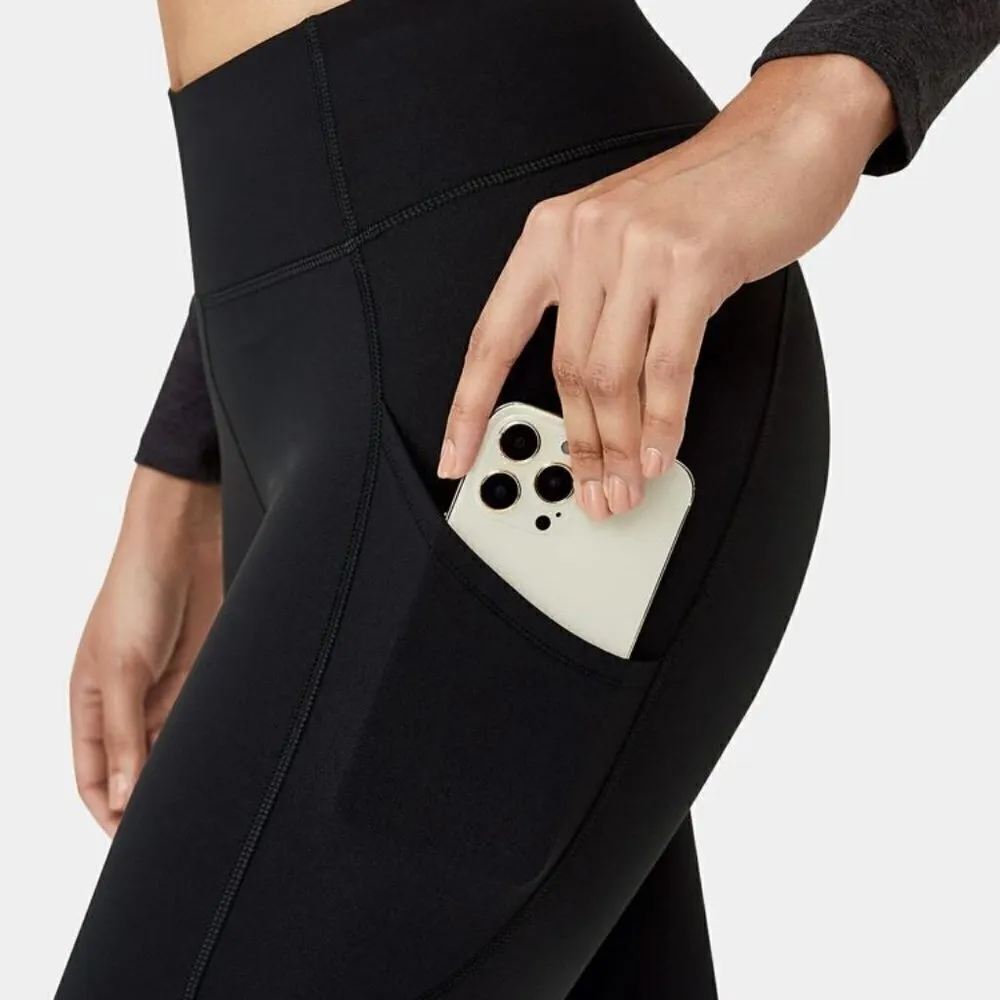 Halara Everyday High Waisted Side Pocket 7/8 Leggings in Black Size XS NWT - Image 4