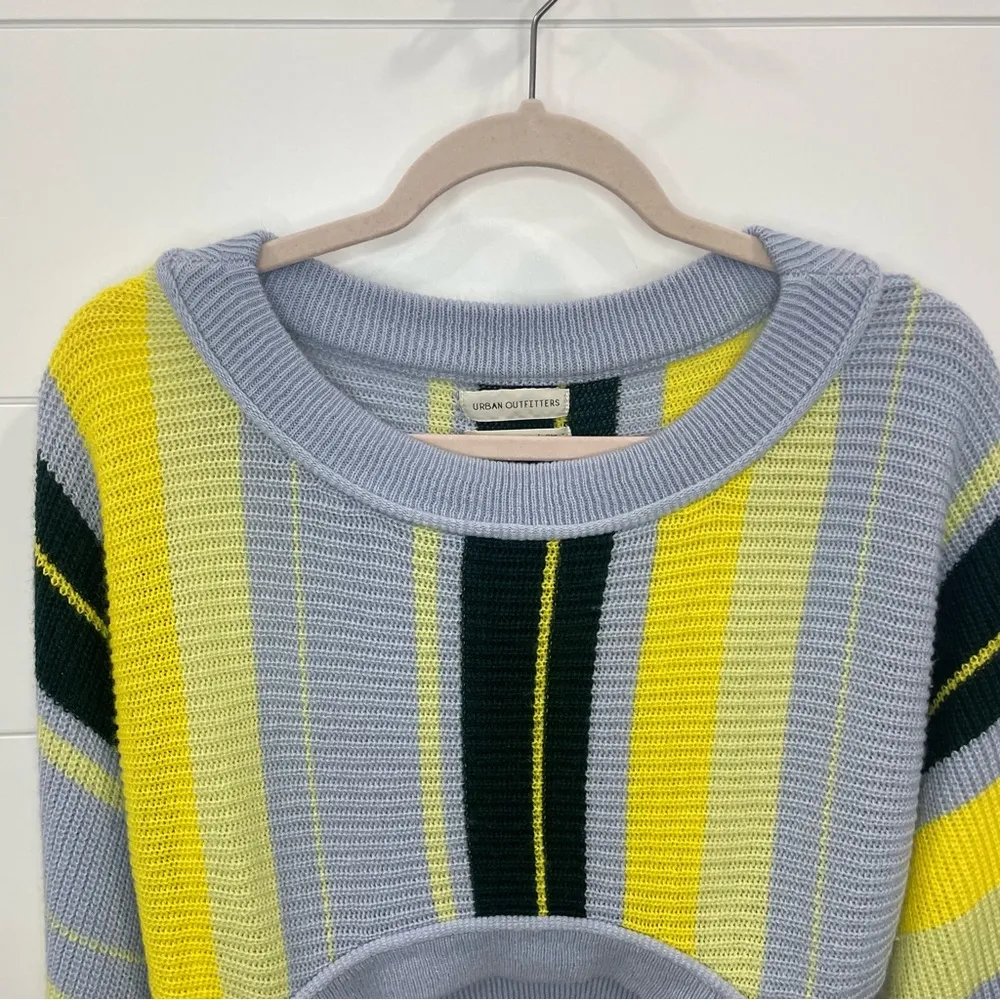 Urban Outfitters Cropped Striped Knit Sweater Small - Image 6