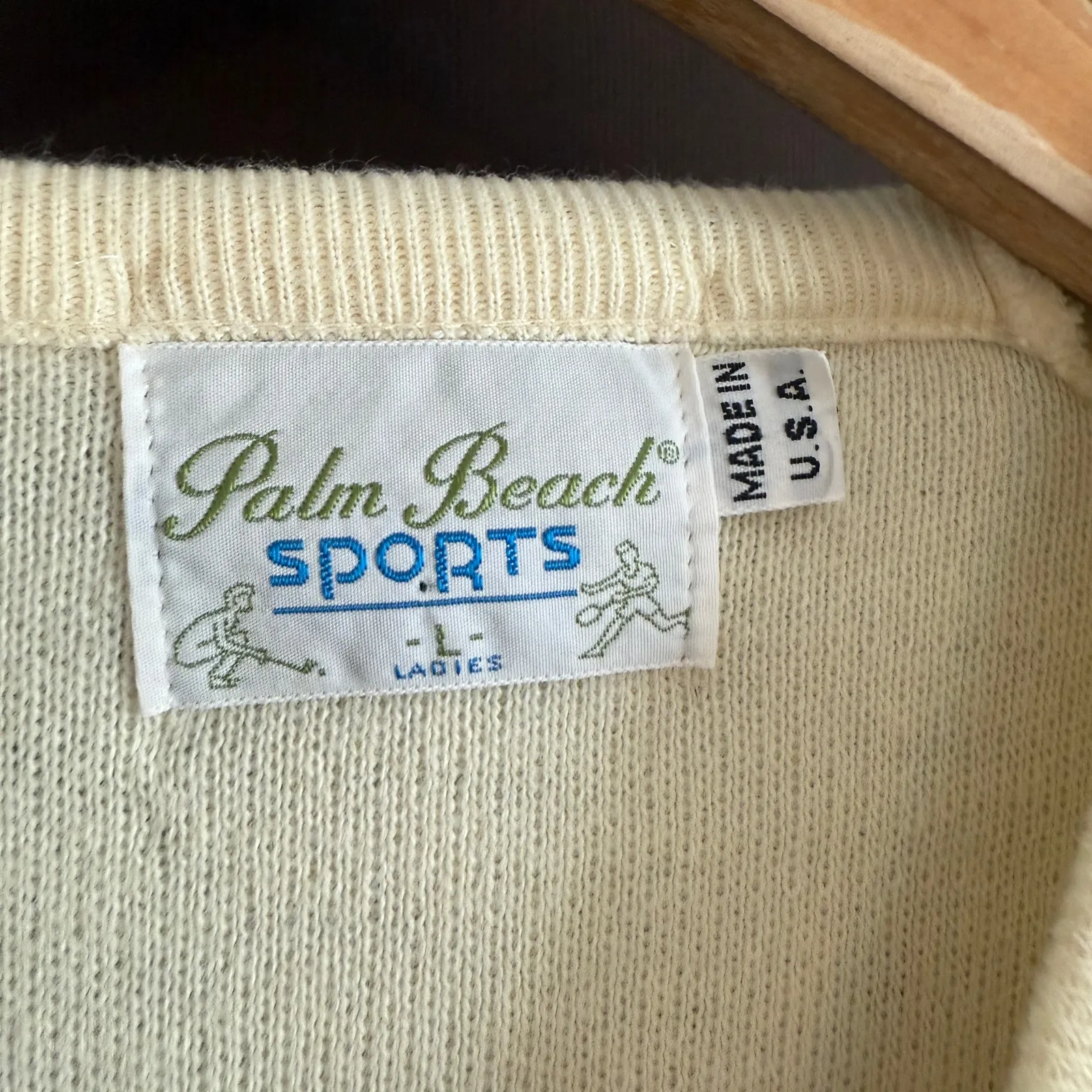 70s Vintage Palm Beach Sports AAA Southern California V Neck Women's Sweater Black Size L - Image 4