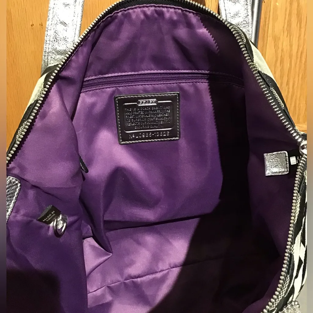 Coach Poppy Op Art Logo Glam Leather Silver Black Tote #L0985-13826 - Image 13