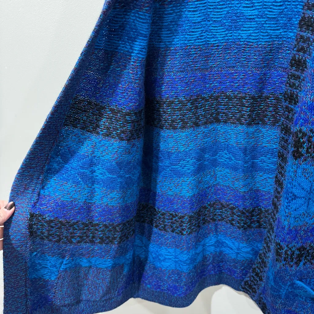 Vintage Winter Sweater Vest Duster Snow Blue Alpaca Natural Fiber Size Large - Image 3