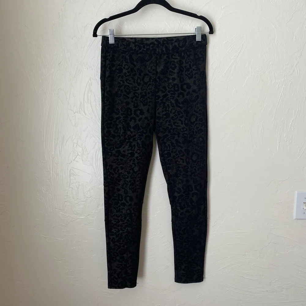 Free People leopard leggings▪️size S - Image 2