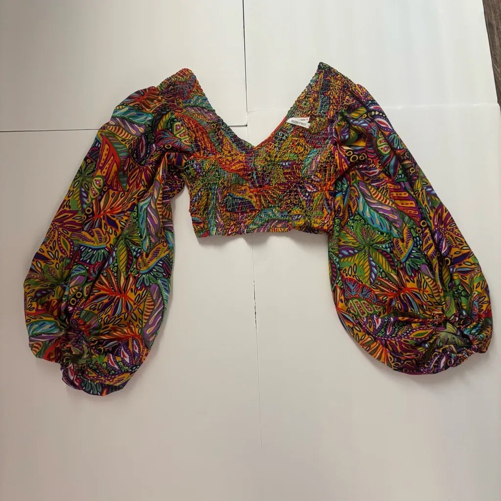 Live 4 Truth Boho Bell Sleeve Smocked Crop Blouse Colorful Print – Size Small - Image 2