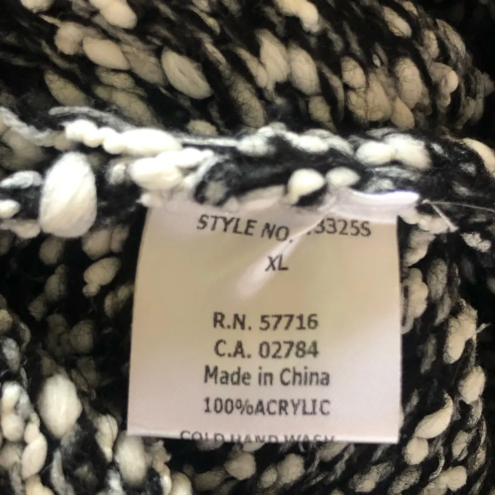 Papillon short dolman sleeve sweater - Image 5