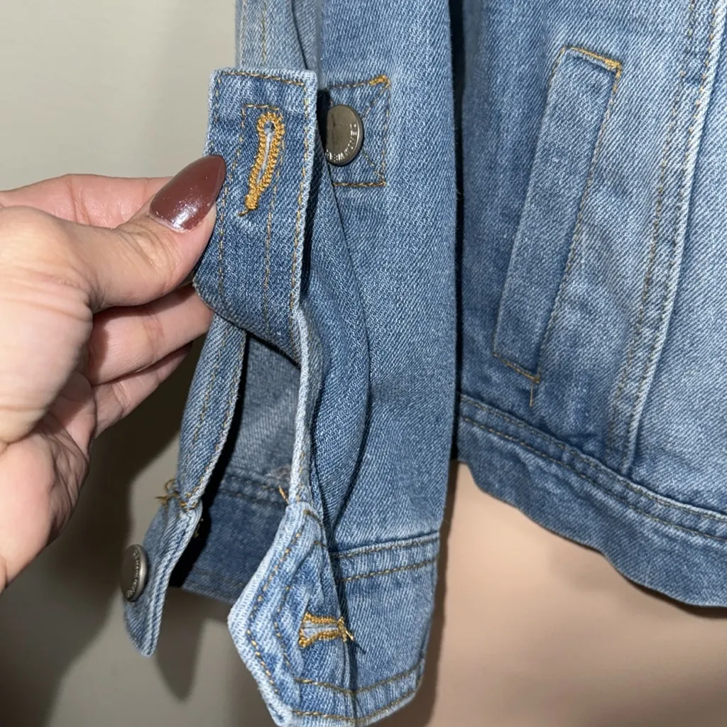 Ashley Vintage Charm Denim NWT jean Jacket Hannah Wash woman size Medium Blue - Image 3