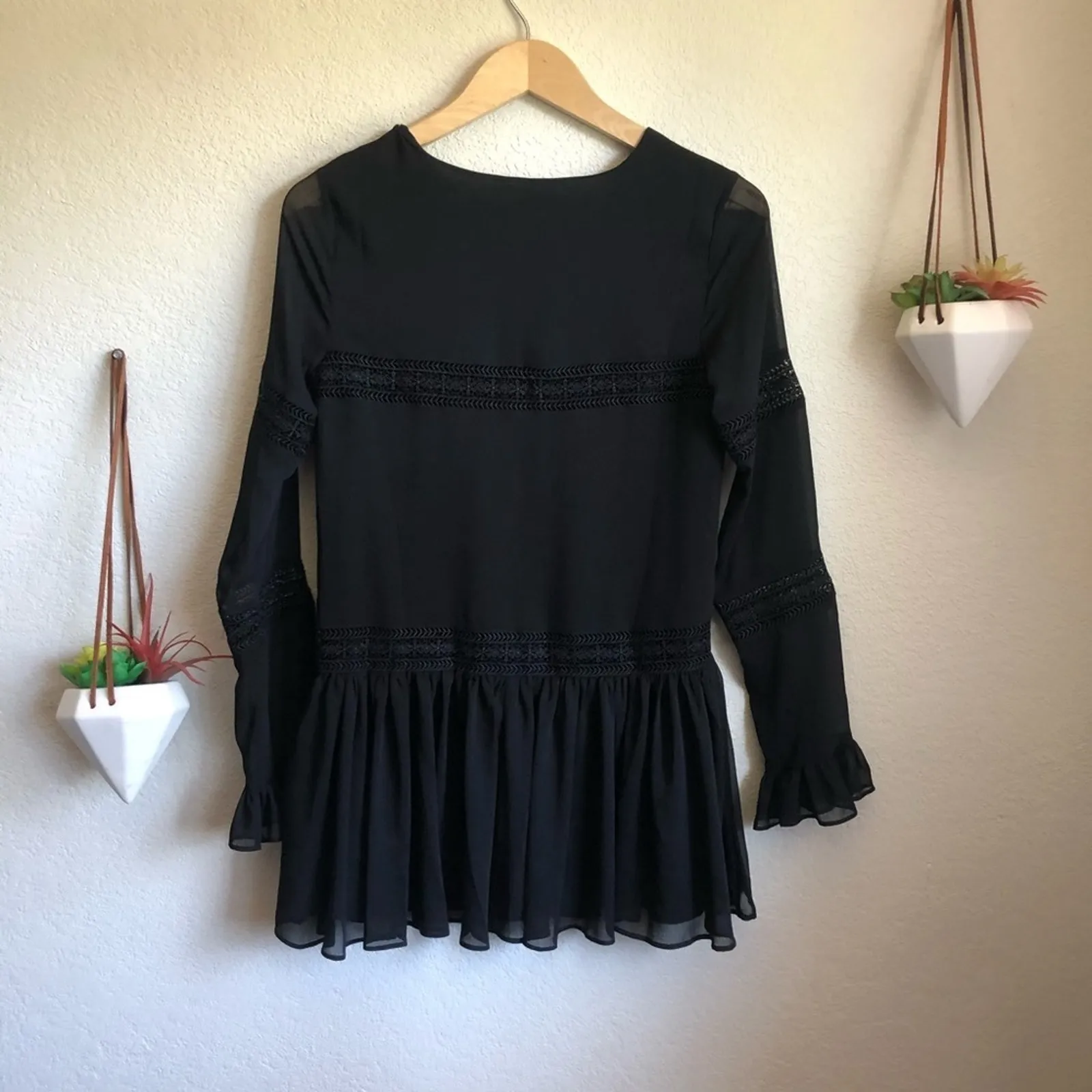 Tularosa Berkley black crochet mini dress - Image 8