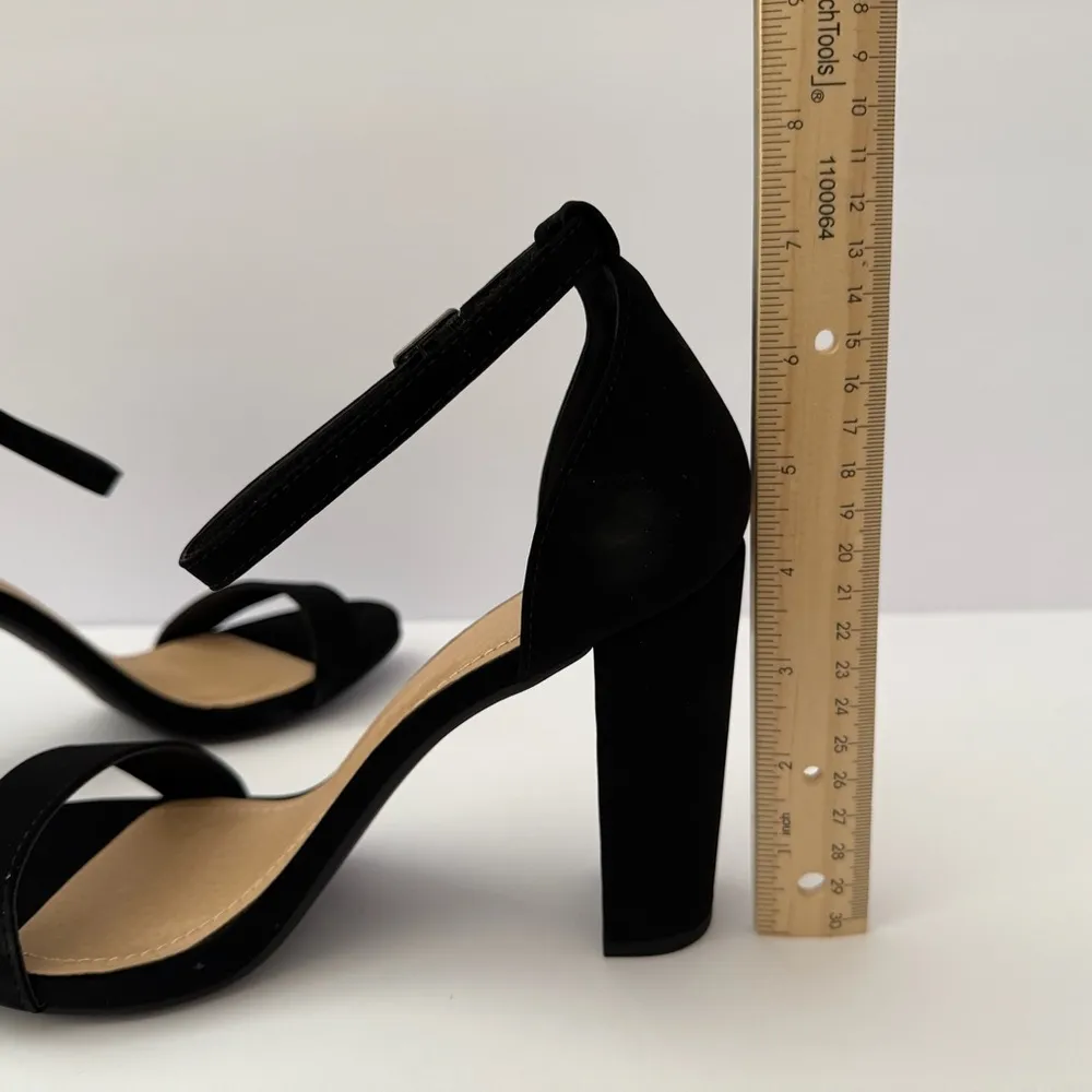 Black Heels Block Open Toe Sandals Buckle Size 10 Vixen Glam Strappy Ankle Strap - Image 3