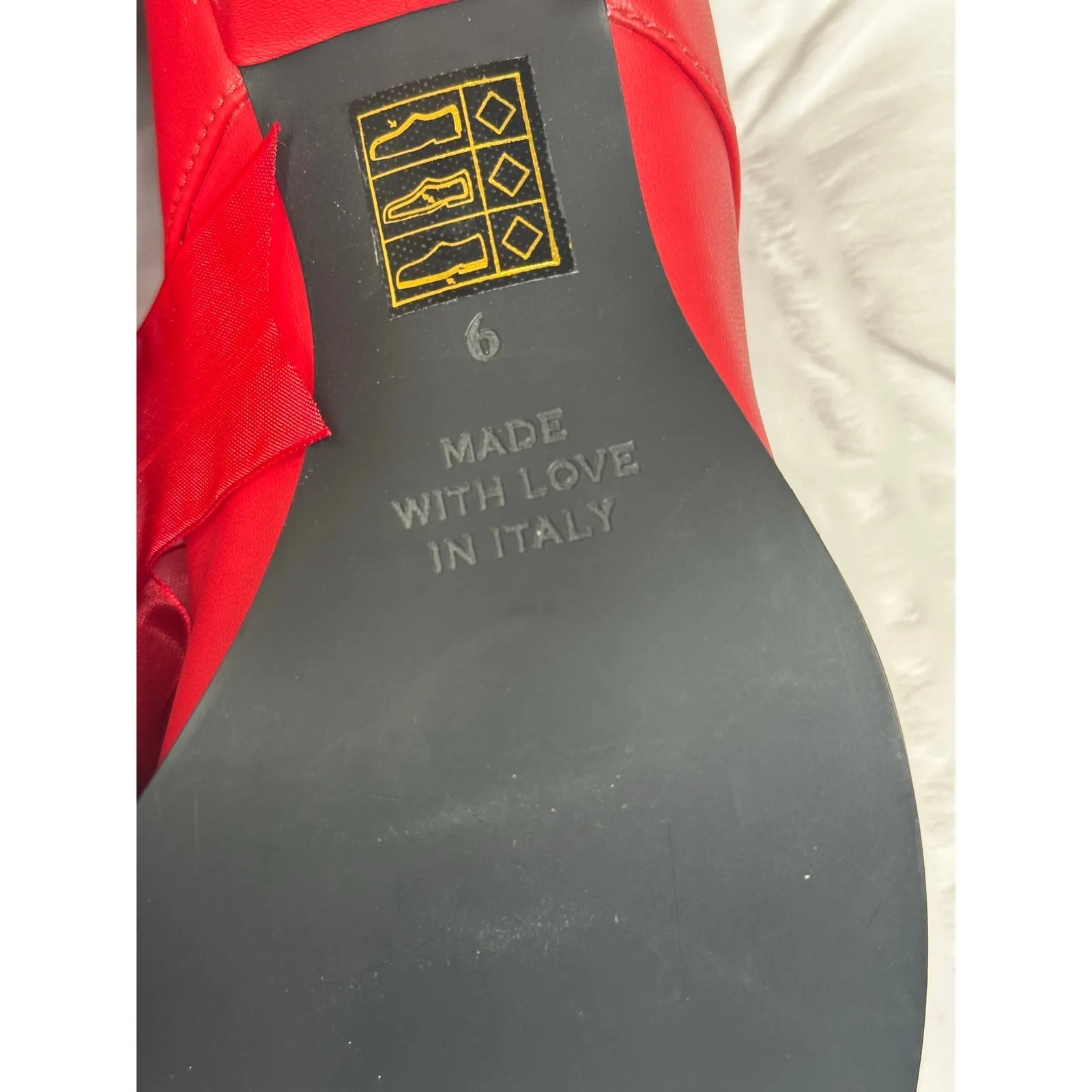 Kat Von D Shoes The Coven II Vegan red Leather pointed kitten heels Size 8 NWOT - Image 10