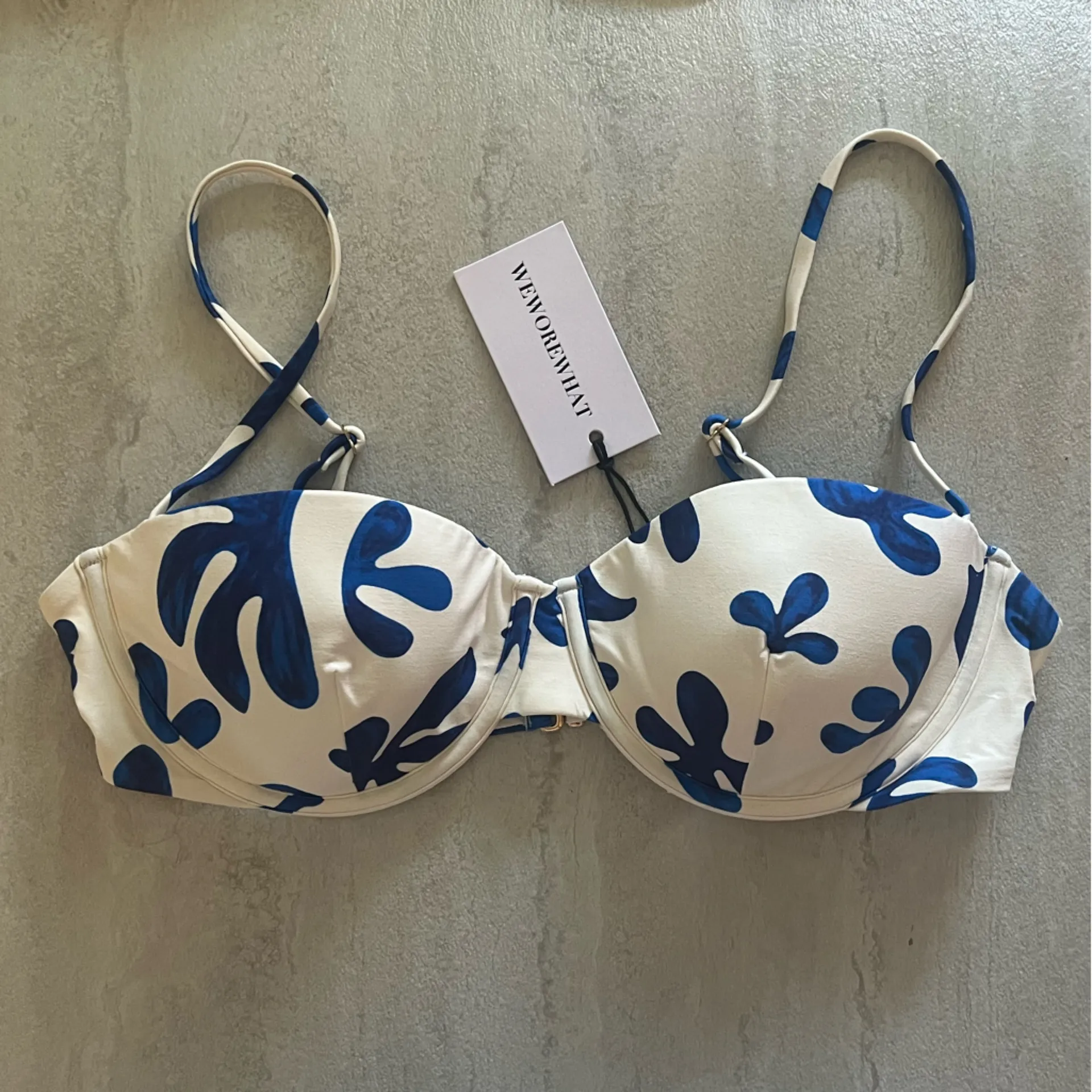 {WeWoreWhat} Brand New Balconette Abstract Leaves Bikini Top - Image 9
