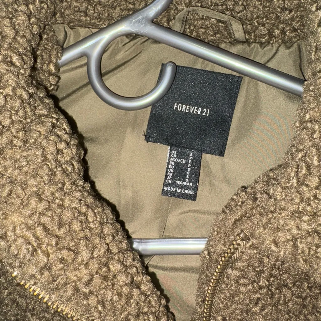 Green sherpa jacket - Image 3