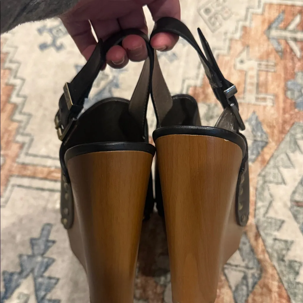 Circus by Sam Edelman Black and Brown Wedge Sandals size 10 - Image 8