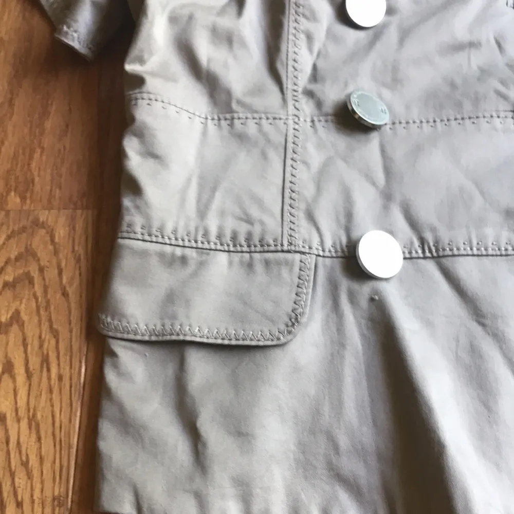 Bcbgmaxazaria taupe short sleeve jacket - Image 10