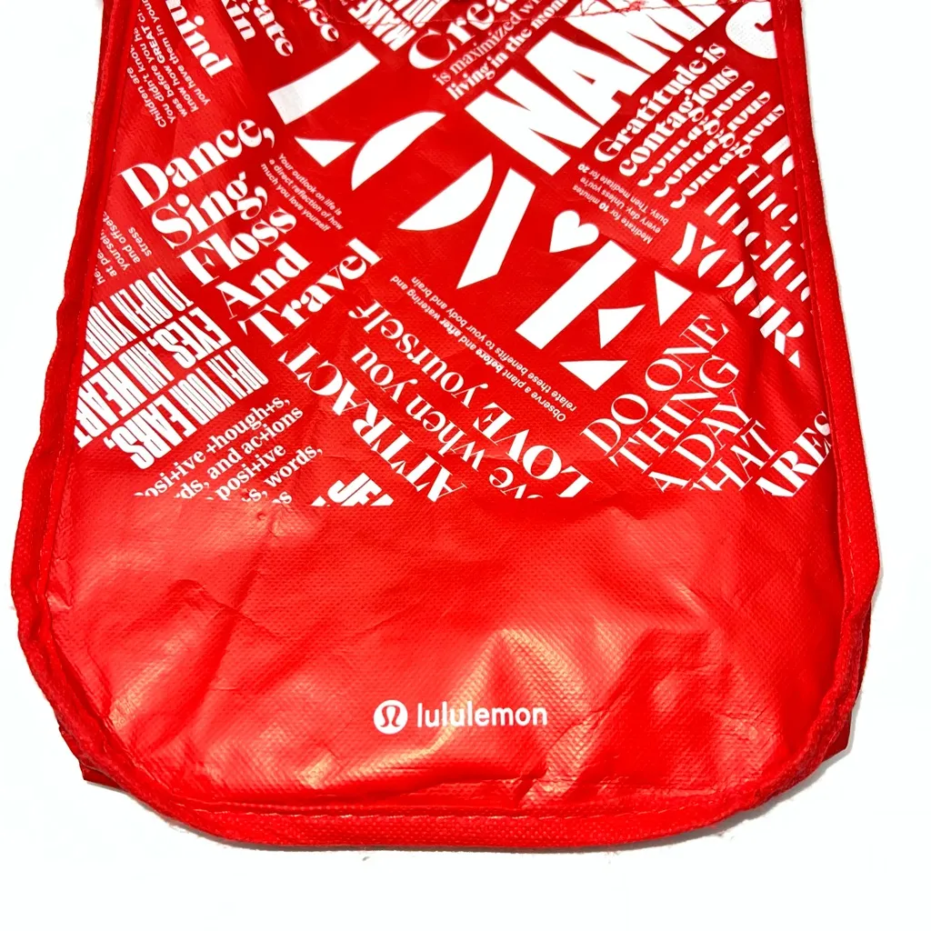 Lululemon Athletica Vibrant Red Carryall - Image 3