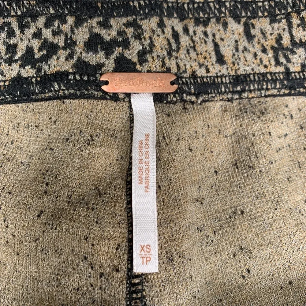 Free People Knit Leggings in Leopard Print Combo‎ - Image 9