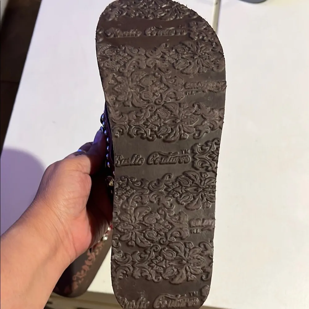 Rustic Cultures studded and embellished Red and Brown flip - Image 6