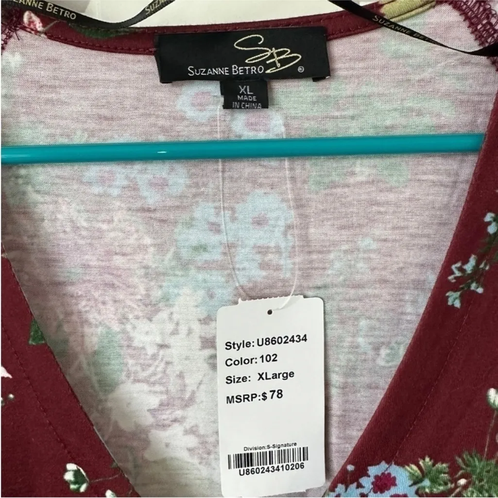 Suzanne Betro Burgundy Floral V-Neck Empire-Waist Tunic Size XL - Image 4