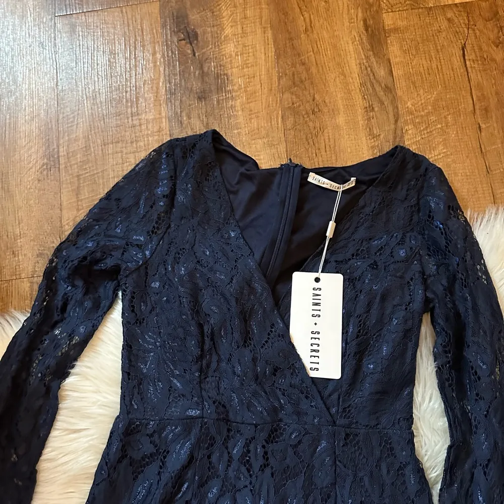 SAINTS + SECRETS Divina Dress Navy - Image 6