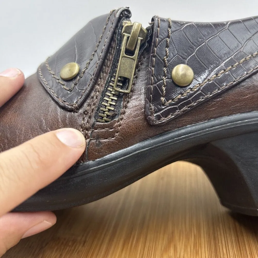 Easy Street Shoes Womens‎ 7.5M Darcy Loafers Heels Comfort Brown Leather - Image 13