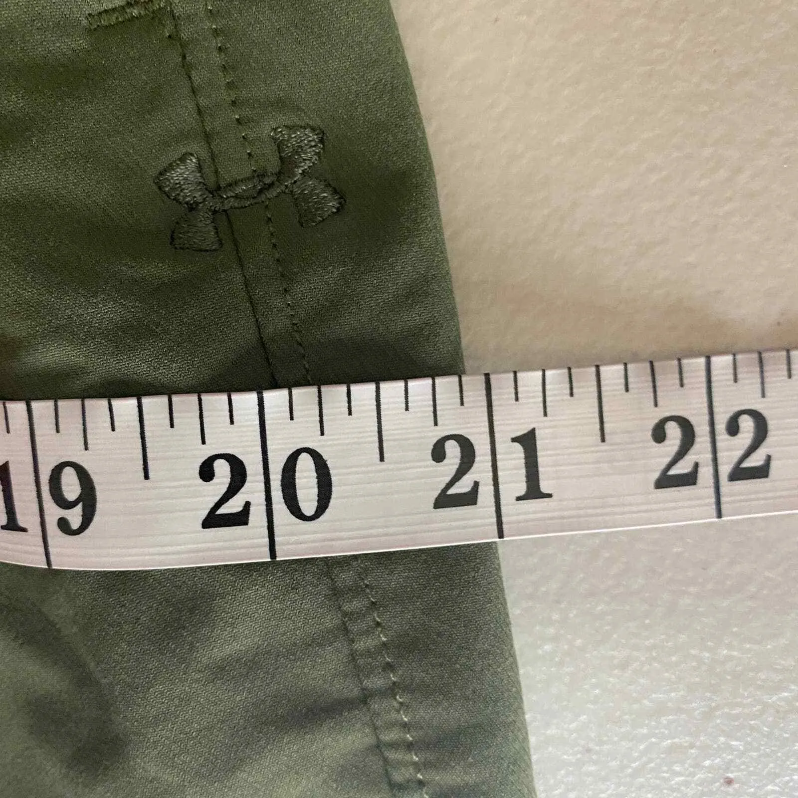 Under Armour Activewear Pants 32x32 Green Nylon Quick Dry Flat Front Pockets - Image 9