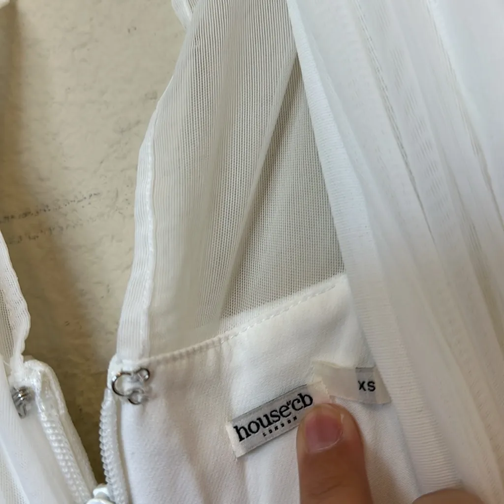 NWOT House of CB Yasmin White‎ Plunge Midi Dress Long Sleeve sz S - Image 6