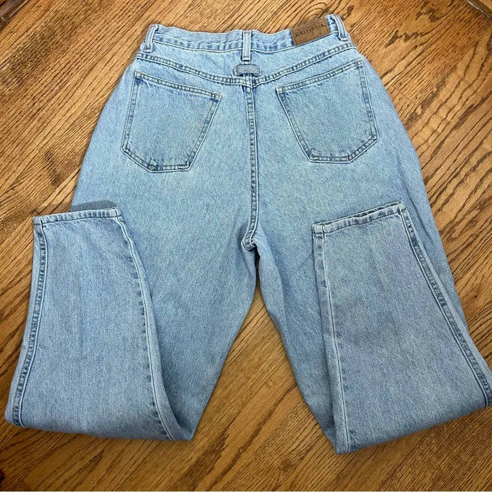 VTG 80’s90’s Authentic Britannia Light Wash High Rise Mom Jeans Blue Size 10 - Image 12