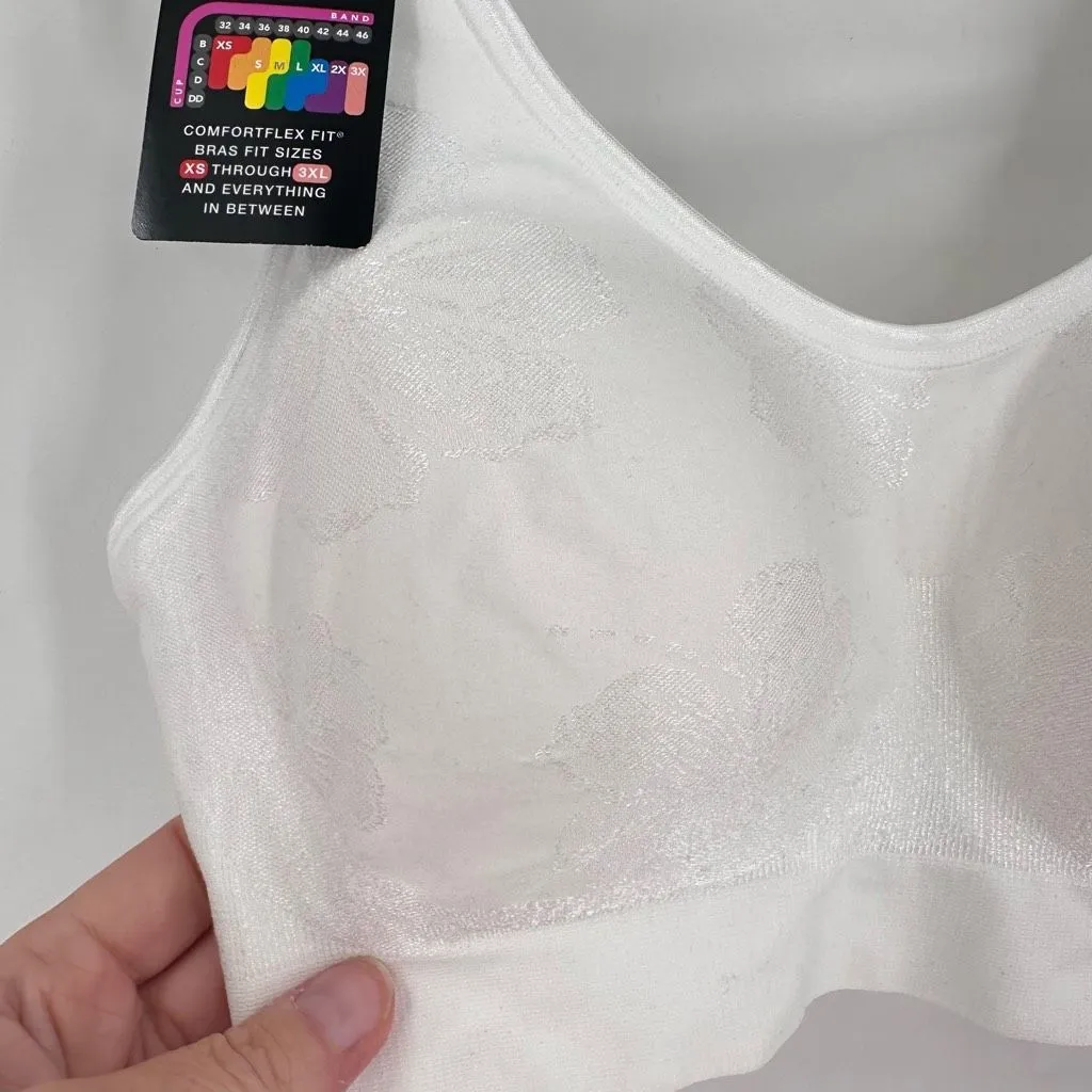 NWT Bali Women's Comfort Comfortflex Fit Seamless Shaping Wireless Bra Medium - Image 3