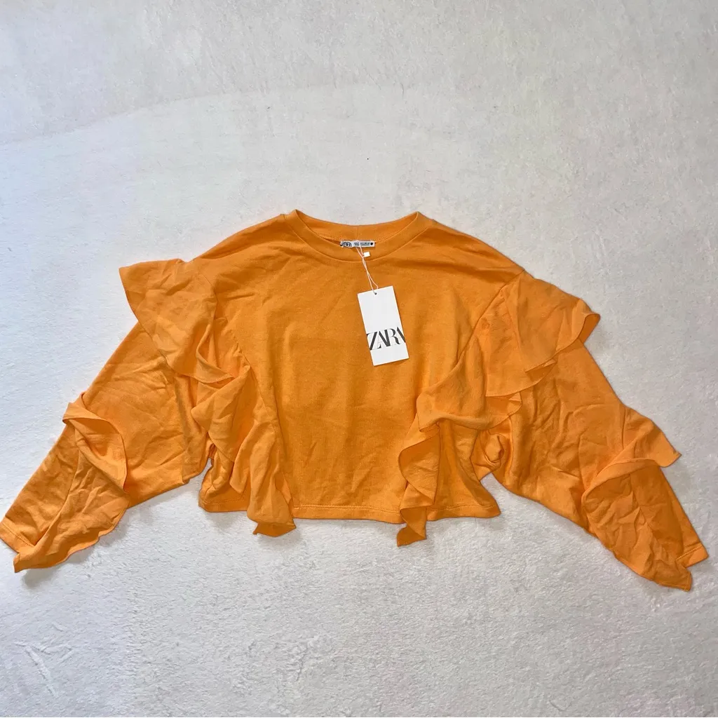 NWT Womens ZARA Orange Ruffle Sweatshirt Pullover top size Small - Image 3