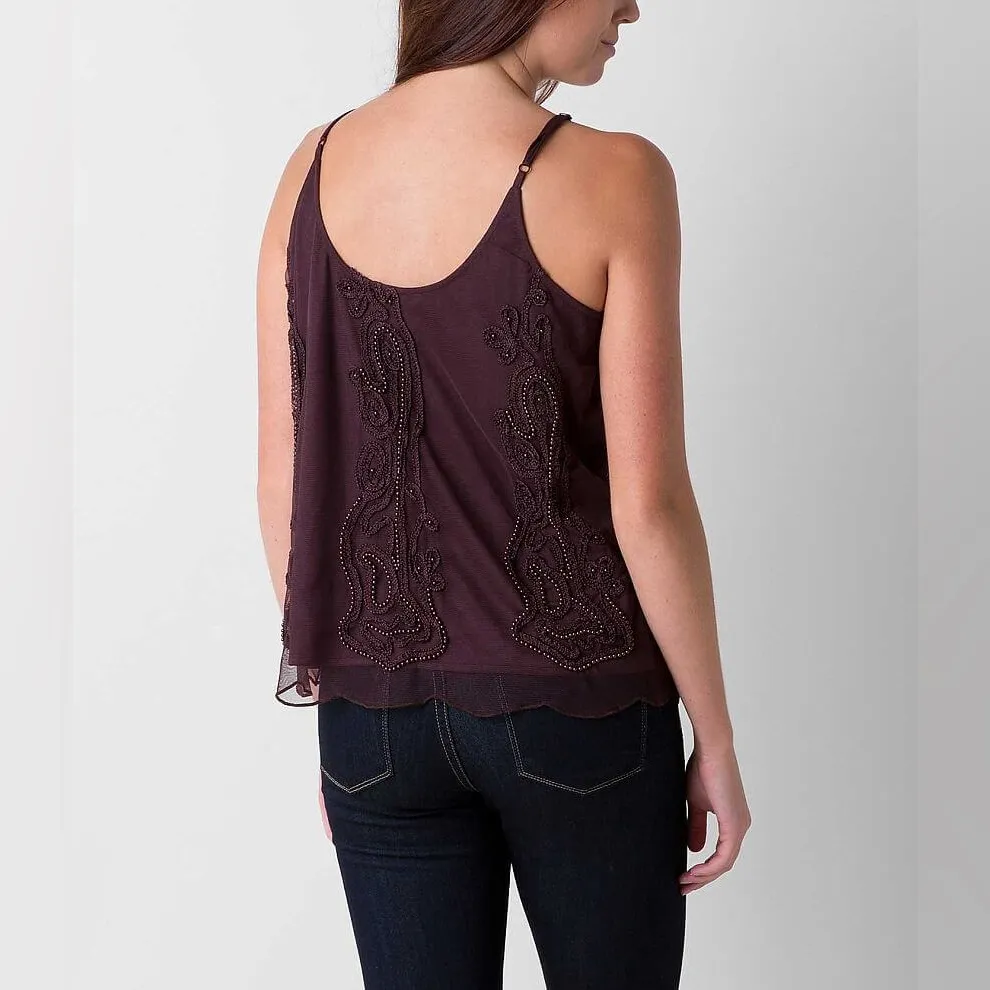 BKE BOUTIQUE Embroidered Tank Top - Image 2