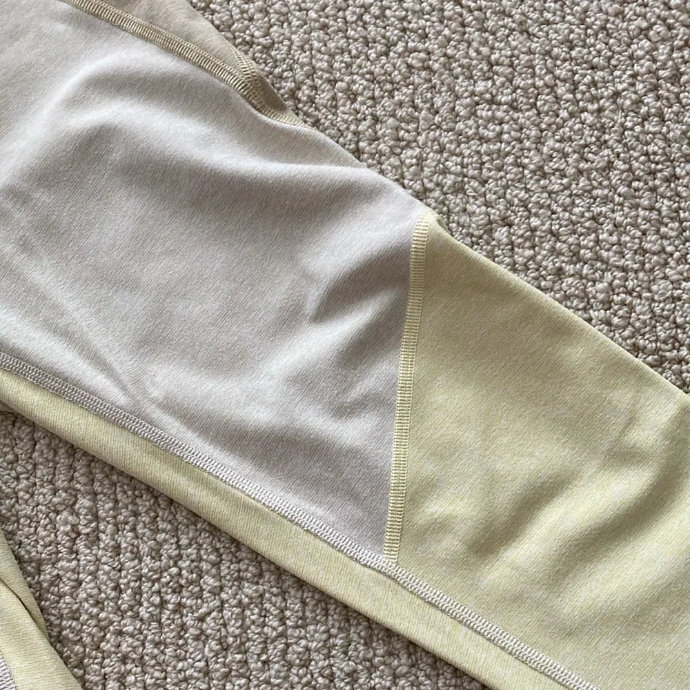 Outdoor Voices 7/8 Tri-Tone Warmup Leggings Worn Twice Small Yellow Beige VEUC - Image 10