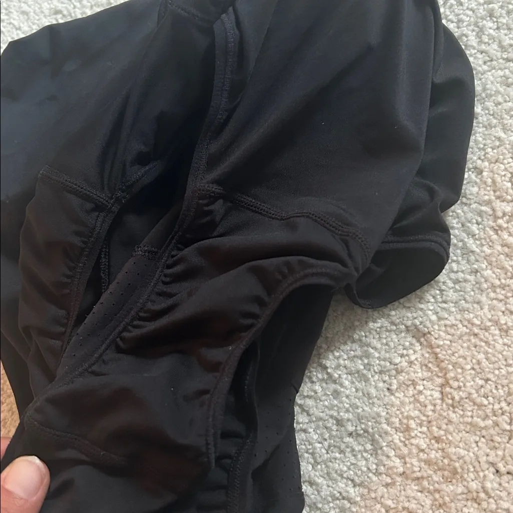 Saucony Black Women's Running Athletic Shorts - Image 5