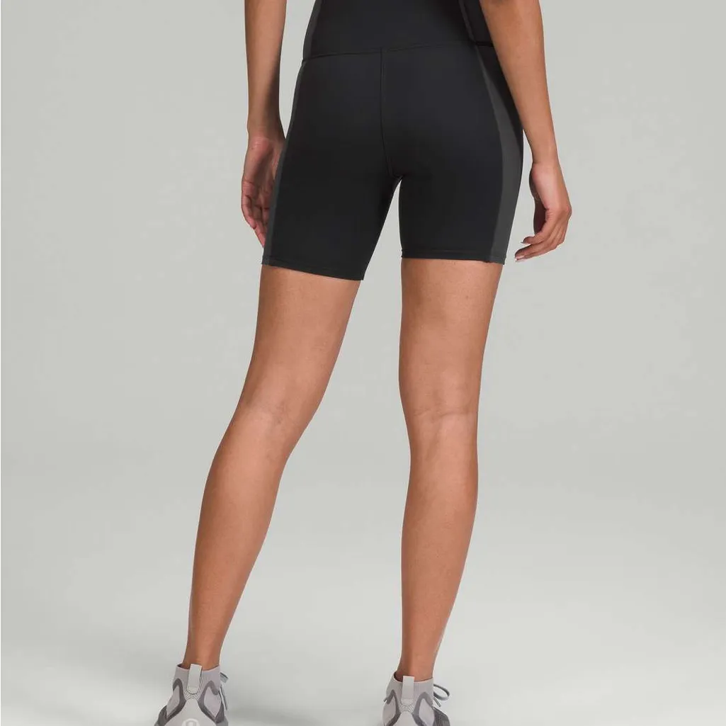 Lululemon Hike to Swim Short 6" Womens Short Size 4 - Image 8