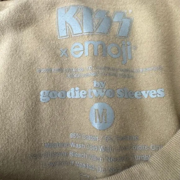 Kiss X Emoji Rhinestones Crop Retro‎ Band Tee Size M - Image 3