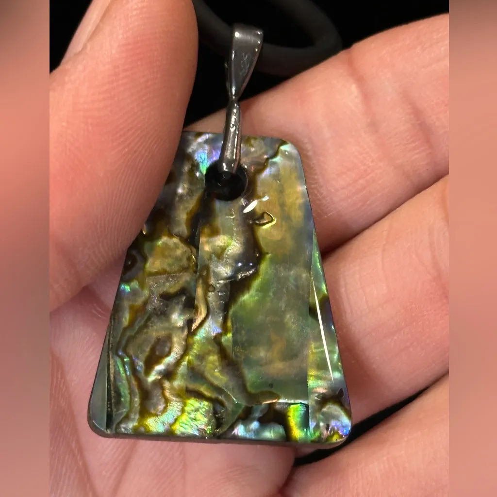 823. Paua Abalone .925 Sterling Silver & black cord pendant necklace - Image 2