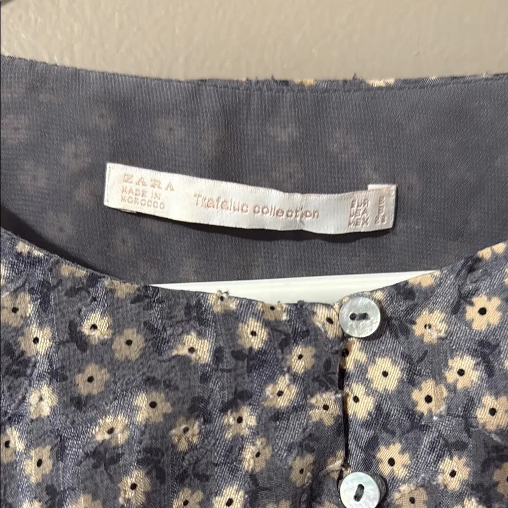 Zara Black and White Crop Blouse with Peter Pan Collar - Image 3