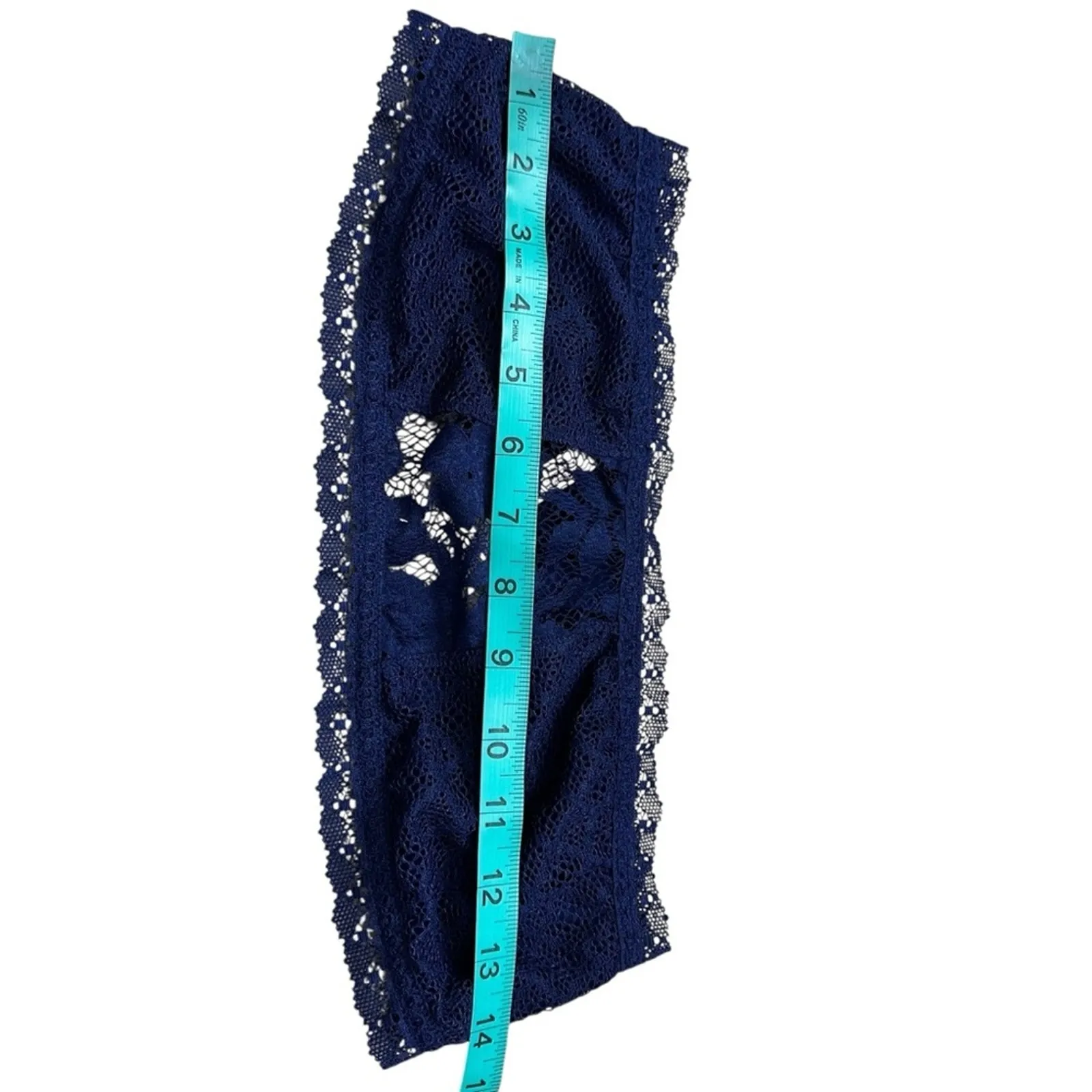 Victoria's Secret Navy Blue Sheer Lace-Inset Bandeau Bralette Size Medium - Image 9