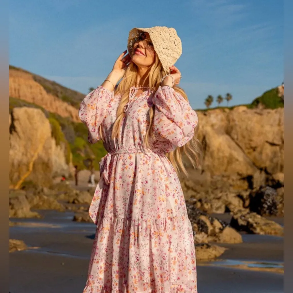 Ivy City Co Imogen maxi dress in blush floral long sleeve dress plus size 3X Pink - Image 2