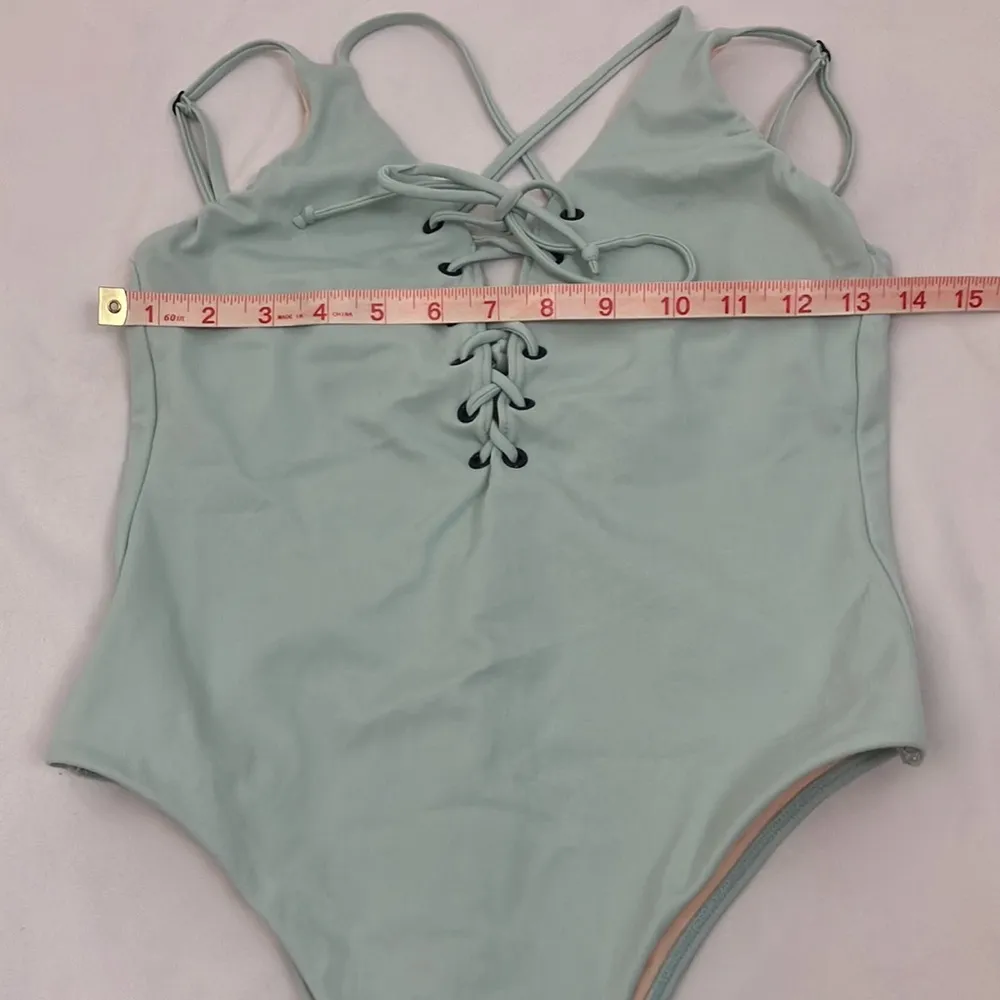 L.A. Hearts Mint Green One Piece Swimsuit woman’s size small - Image 4