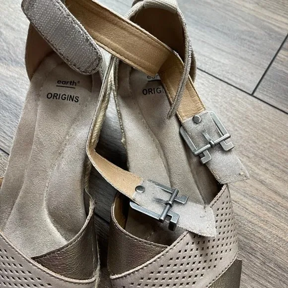 Earth Origins Women's Platinum Naples‎ Natasha Leather Sandals Neutral Size 7M - Image 11