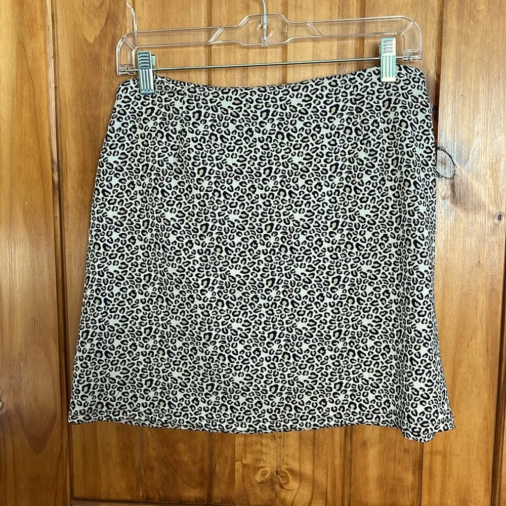 Zara Basic Animal Print Knit Mini Skirt Leopard Cheetah Medium - Image 2