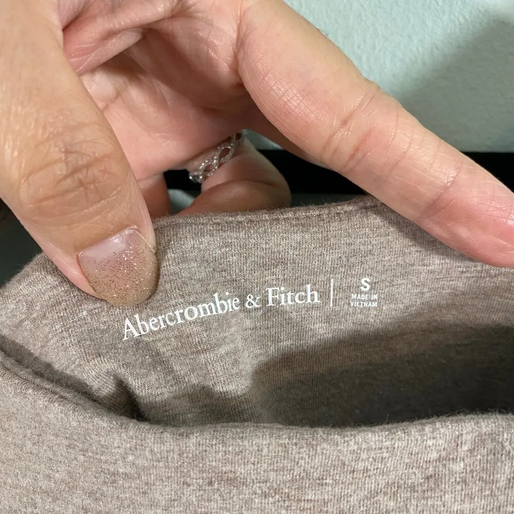 Abercrombie & Fitch Oatmeal Brown Sleeveless Square Neck Bodysuit Size S - Image 4