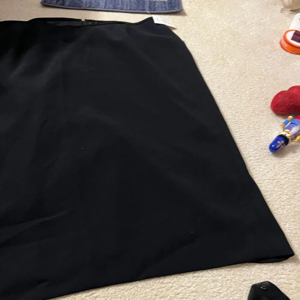 NWT Tahari black blazer/skirt set 24W - Image 11