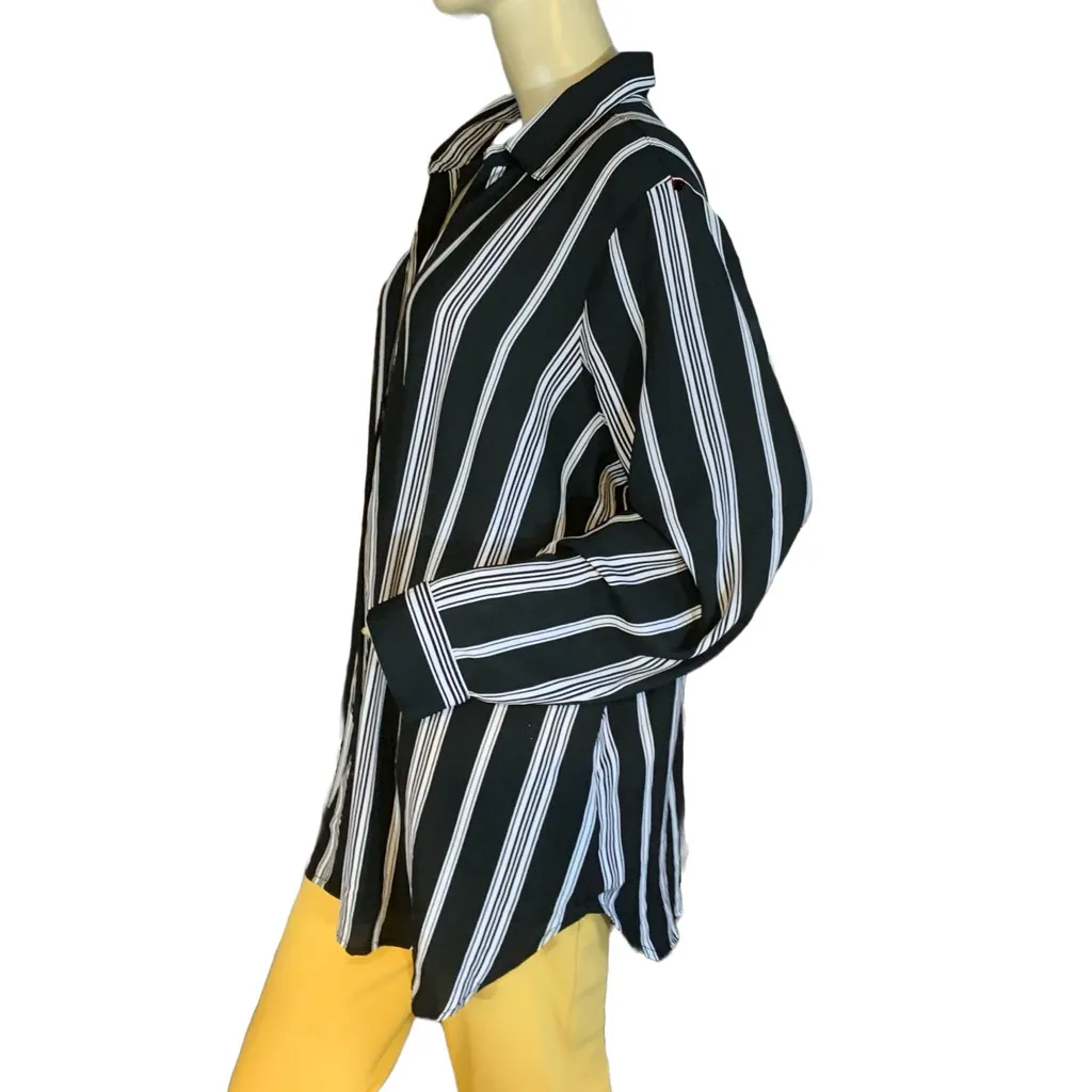 Avenue  BLACK & WHITE STRIPED BUTTON DOWN BLOUSE (18/20) - Image 3
