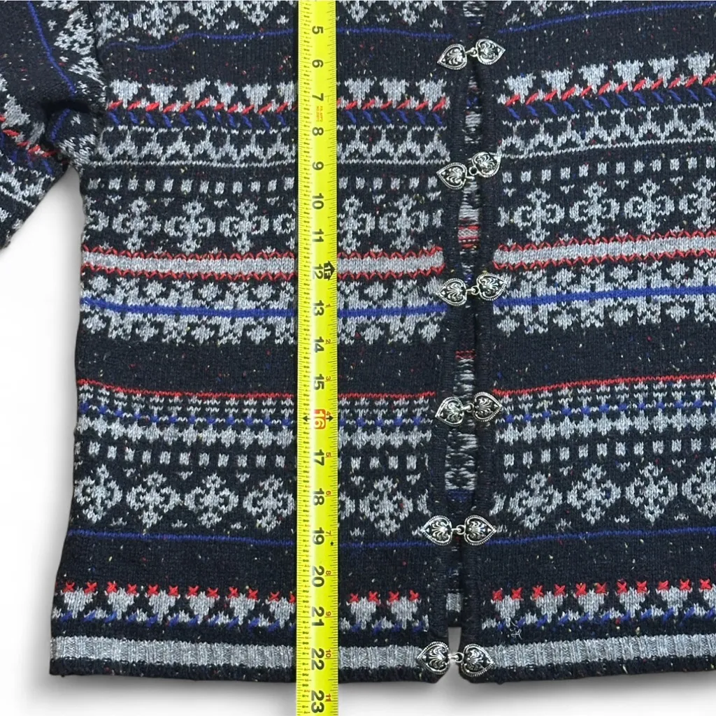 Marsh Landing Black‎ and Gray Cardigan Sweater - Image 4