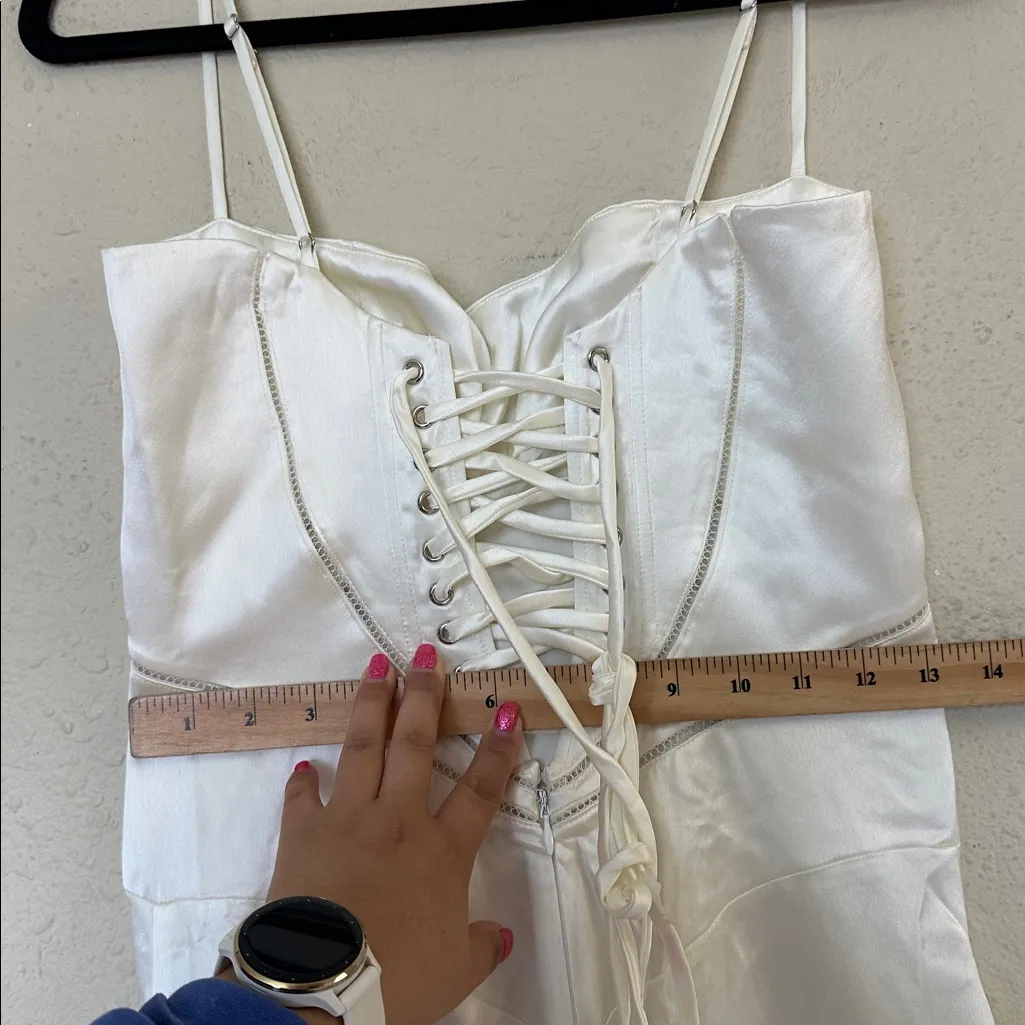 House‎ of CB M A-C 'Anabella' Ivory Satin Lace Up Maxi Dress NWOT - Image 8