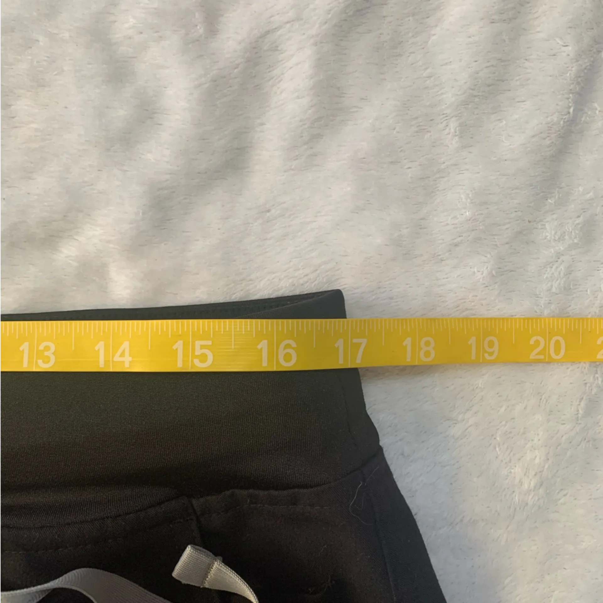 Figs womens size XL yola skinny scrub pants black high waist - Image 9