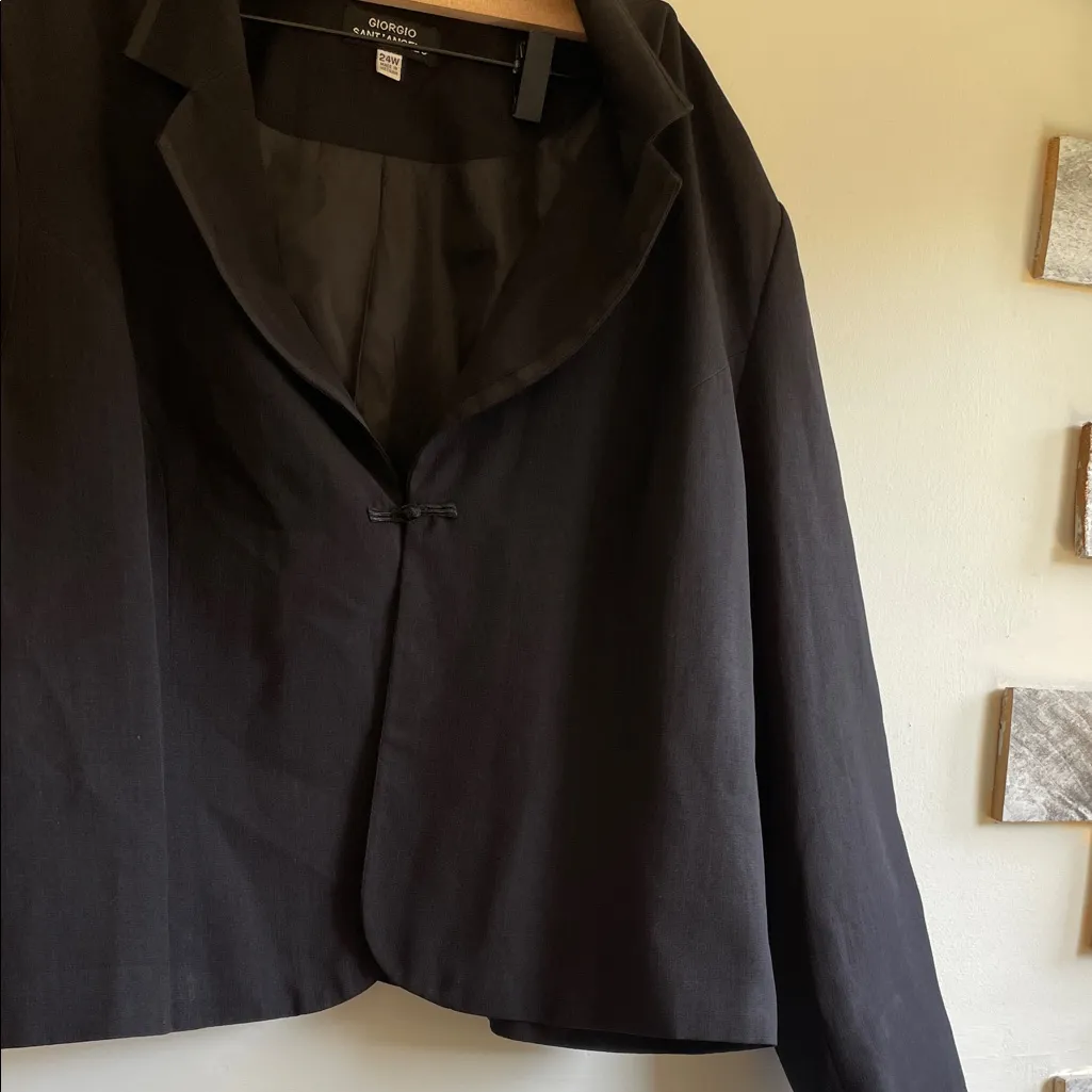 Classic Black Women's Blazer Size 24W - Image 4